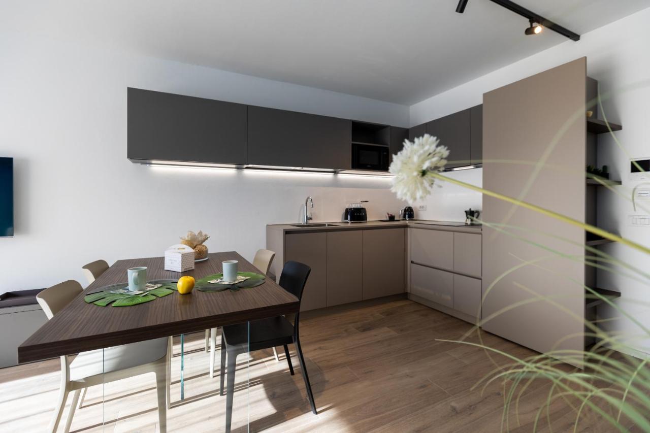 Boutique Apartments By Annalisa Torbole Sul Garda Exterior foto